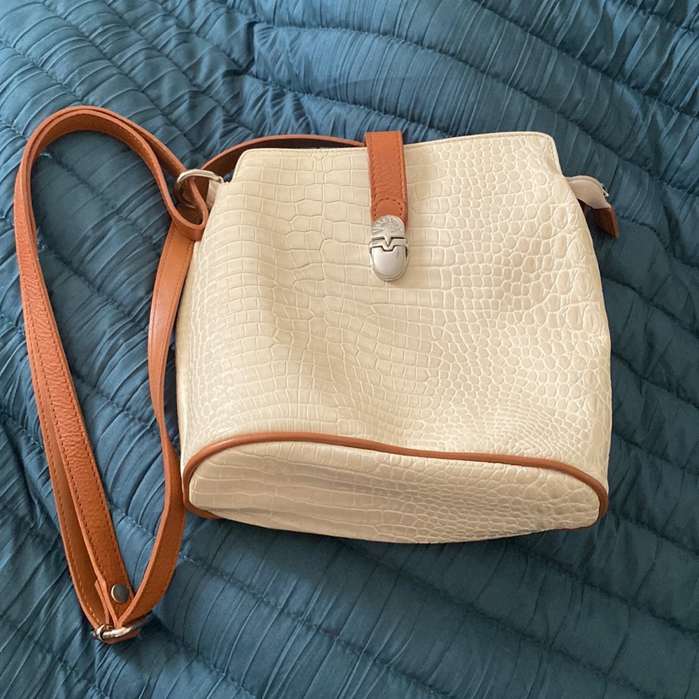 Valentina Leather Cross Body Satchel Bag- used once. Like new.